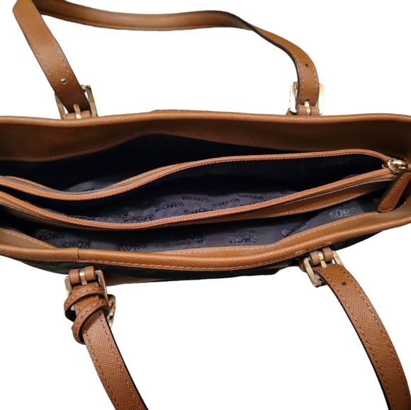 Michael Kors black and brown handbag - Picture 2 of 3